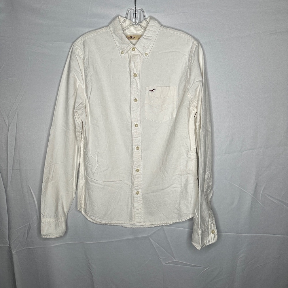 Hollister Cream Casual Button Down Shirt